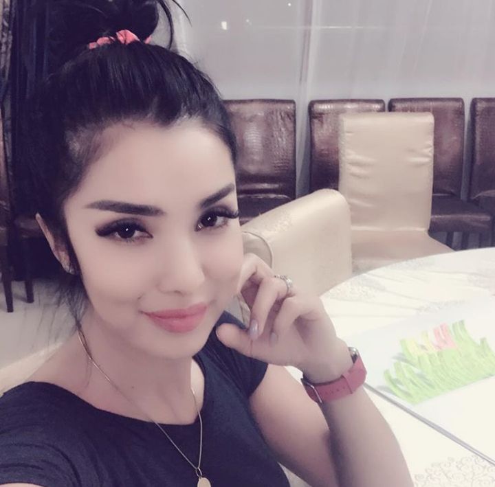 Pendik Escort Mona