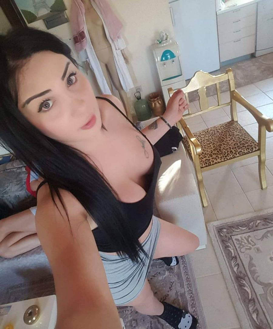 Anadolu Yakası Genç Escort Bayan Gizem