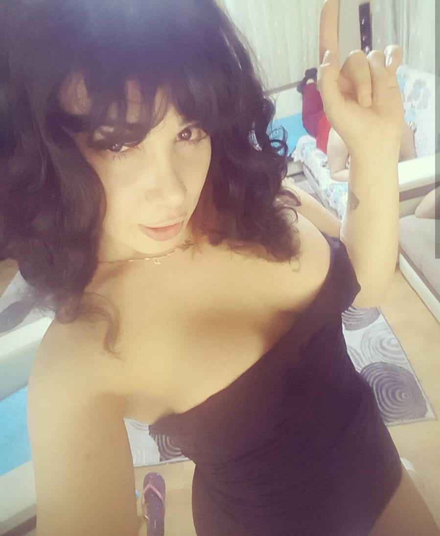 Anadolu Yakası Genç Escort Bayan Gizem