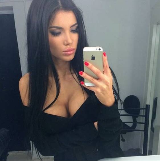 Kurtköy Kondomsuz Seksi Masöz Escort Bayan Balın