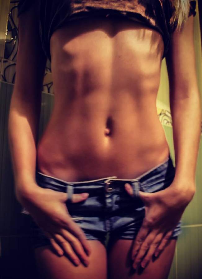 Kurtköy Zayıf Seksi Çıtır Escort Gözde