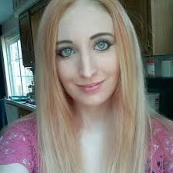 Pendik Genç Masöz Lolita Escort Bayan Zehre