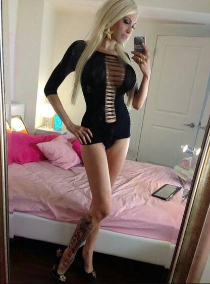 Anadolu Yakası Sarışın Otele Gelen Escort Bayan Rumeysa