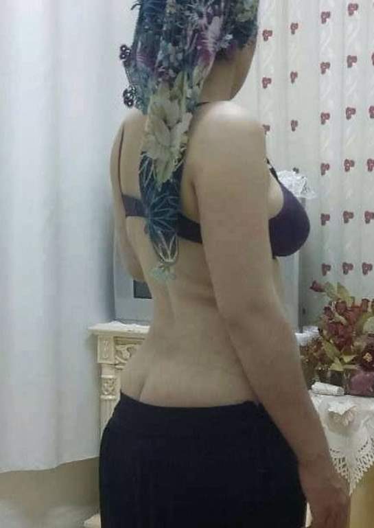 Pendik Üniversiteli Türbanlı Çıtır Azgın Anal Yapan Sakso Çeken Oral Tesettürlü Eve Gelen Yeni Escort Bayan Zehra