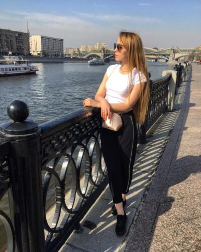 Göztepe Olgun Escort Bayan Burçin