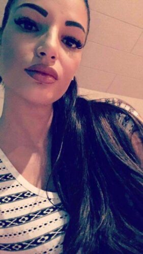 Kocaman Memeleri ile Anadolu yakası Meme Arası Yapan Escort Bayan Şermin
